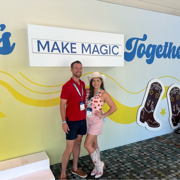 SheSellResale is LIVE! $3 Fast & Fabulous Train! Plus a $25 Poshmark Gift card! - Picture 13 of 14